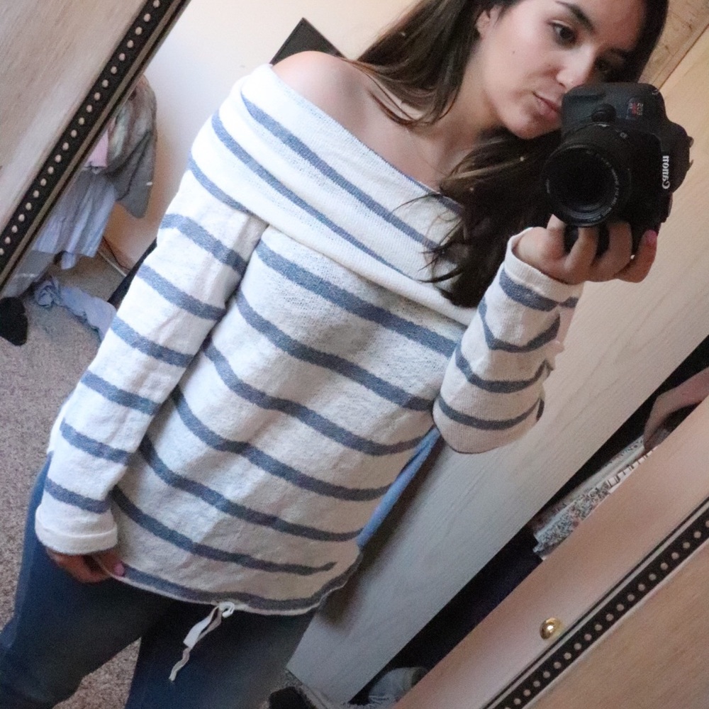 Off the shoulder